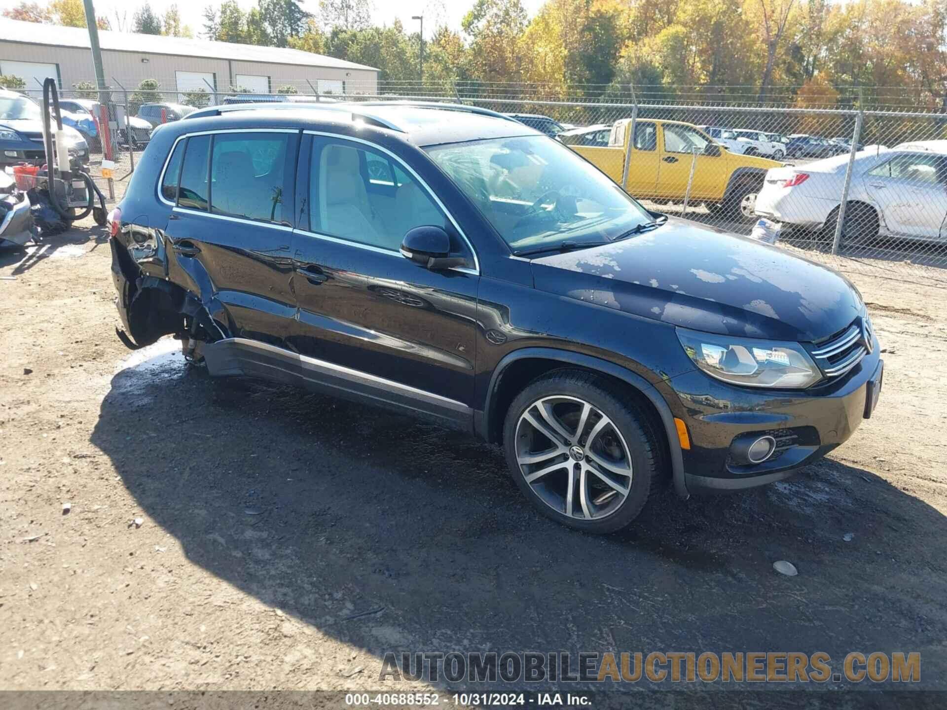 WVGWV7AX3HK024496 VOLKSWAGEN TIGUAN 2017