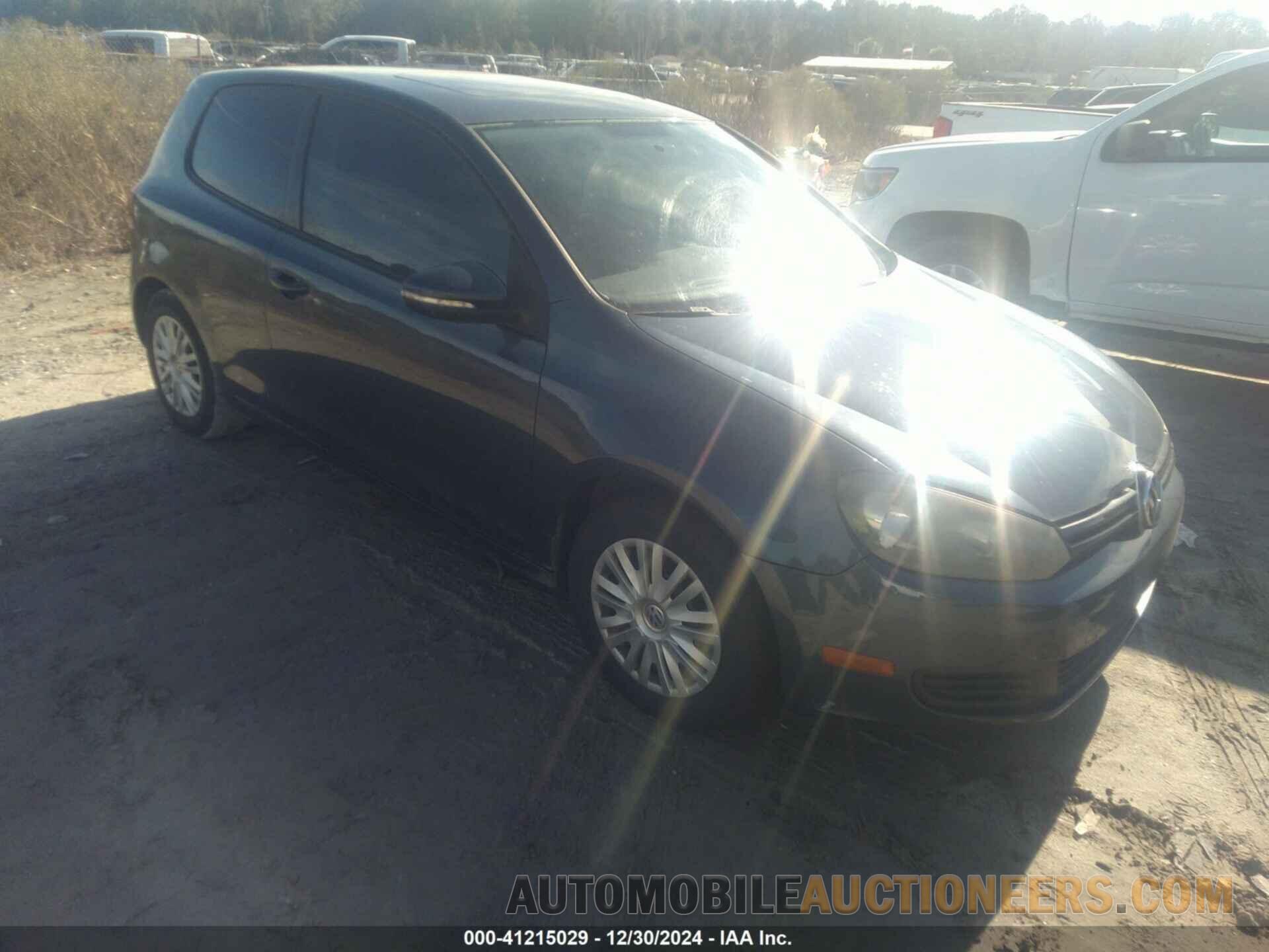 WVWBB7AJ3DW005005 VOLKSWAGEN GOLF 2013