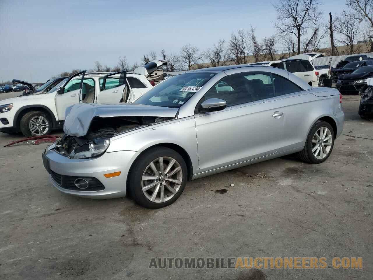 WVWBW7AH7CV018071 VOLKSWAGEN EOS 2012