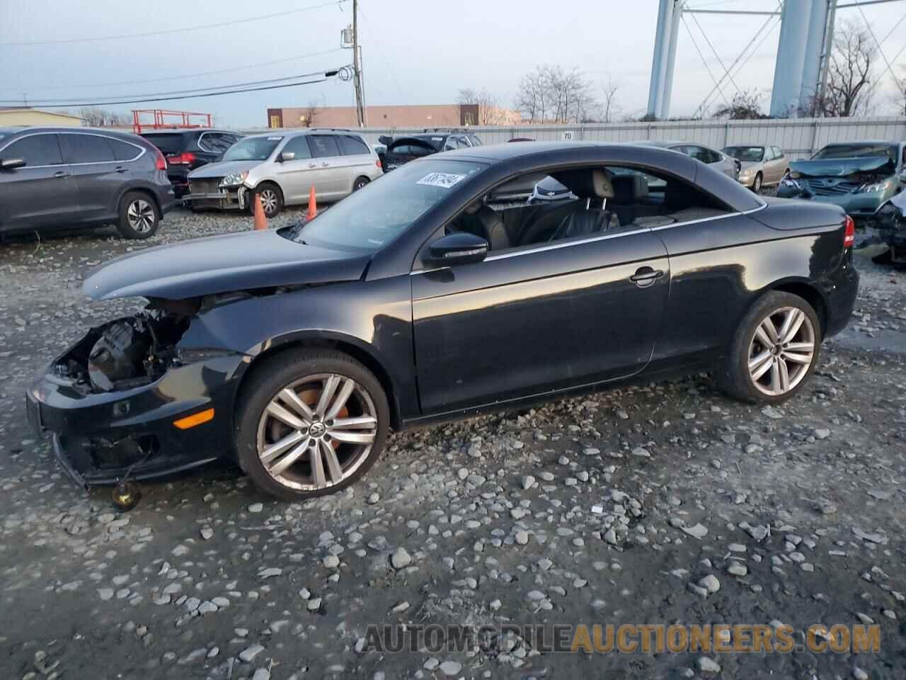 WVWFW8AH6DV000704 VOLKSWAGEN EOS 2013