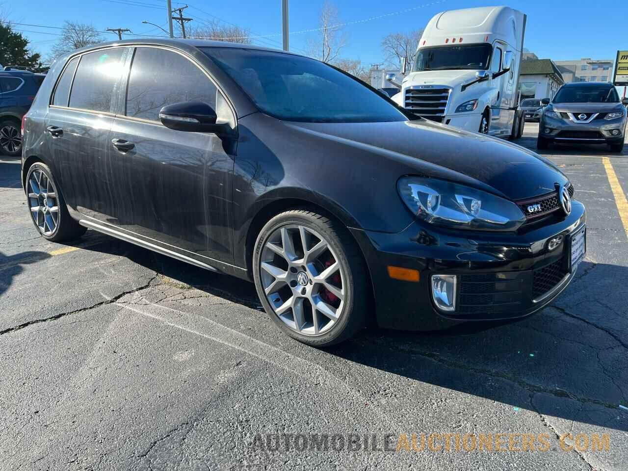 WVWHV7AJ8DW131863 VOLKSWAGEN GTI 2013