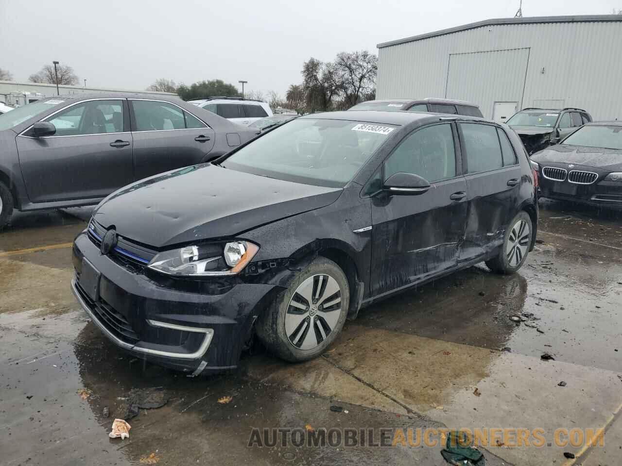 WVWKP7AU3GW915916 VOLKSWAGEN GOLF 2016