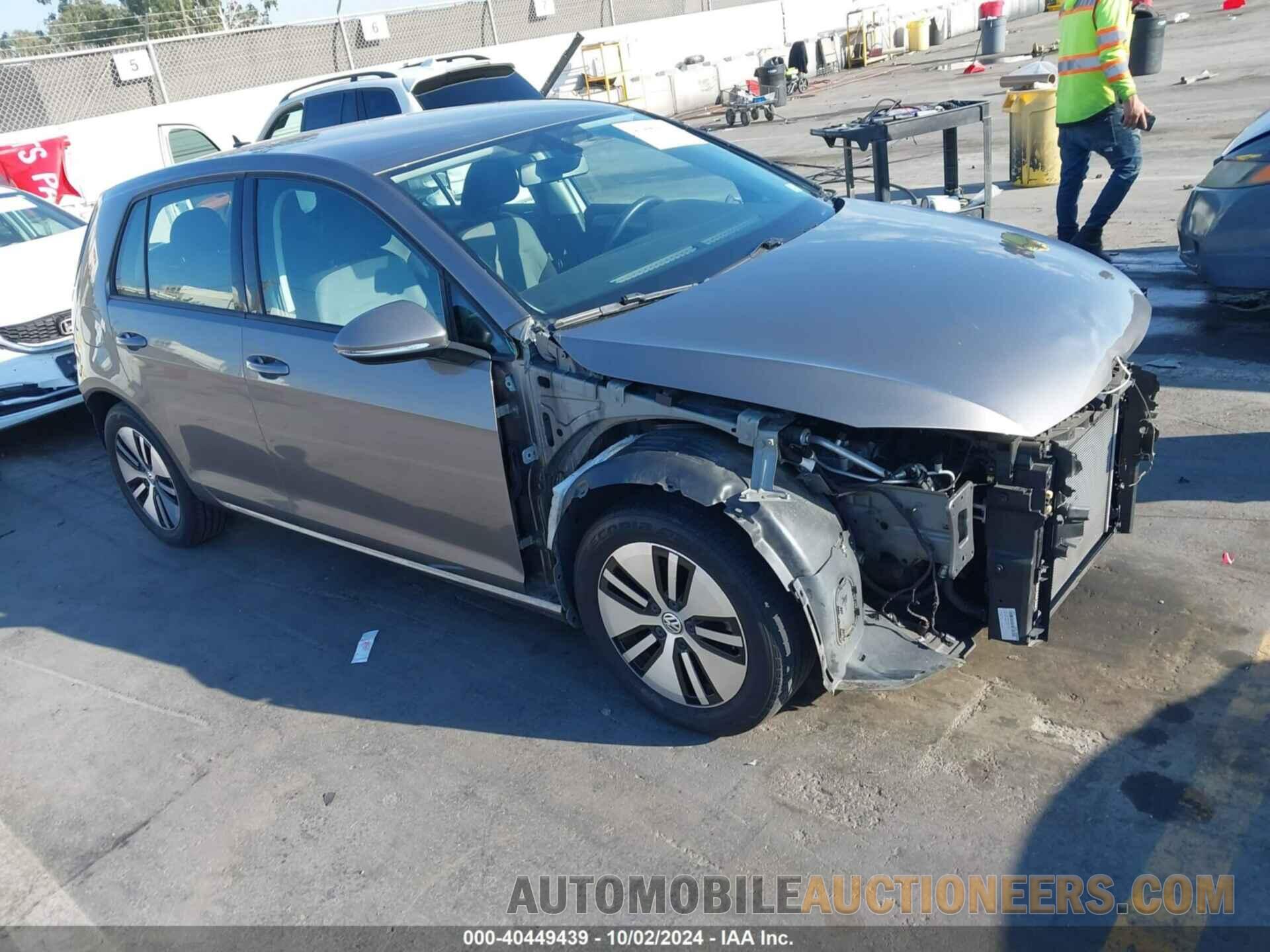 WVWKP7AU7GW915028 VOLKSWAGEN E-GOLF 2016