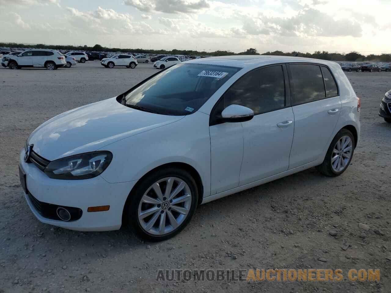 WVWNM7AJ6DW015583 VOLKSWAGEN GOLF 2013