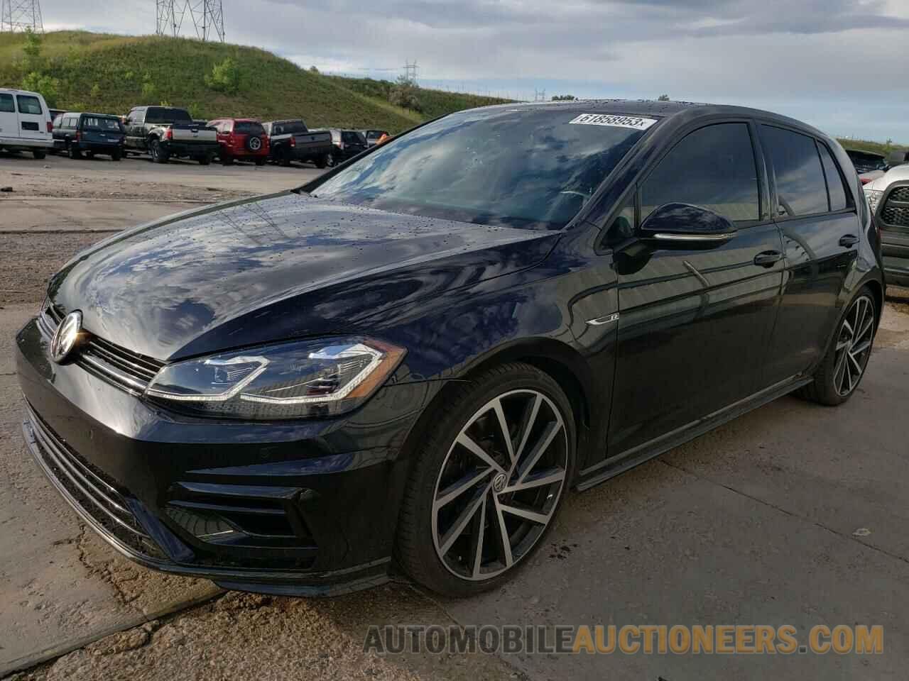 WVWVF7AU0JW248004 VOLKSWAGEN GOLF 2018