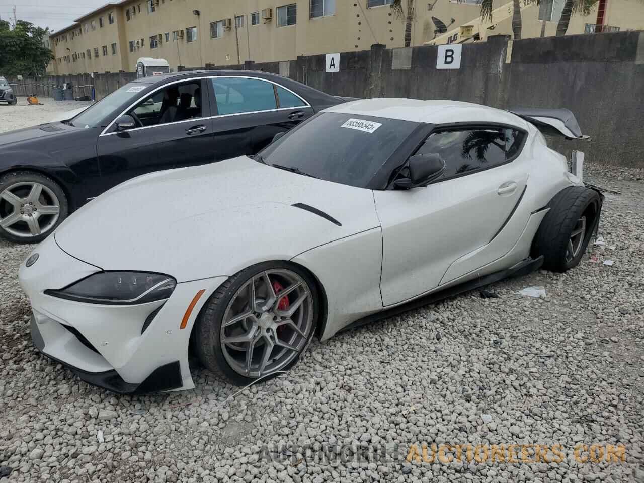 WZ1DB0C02MW036476 TOYOTA SUPRA 2021