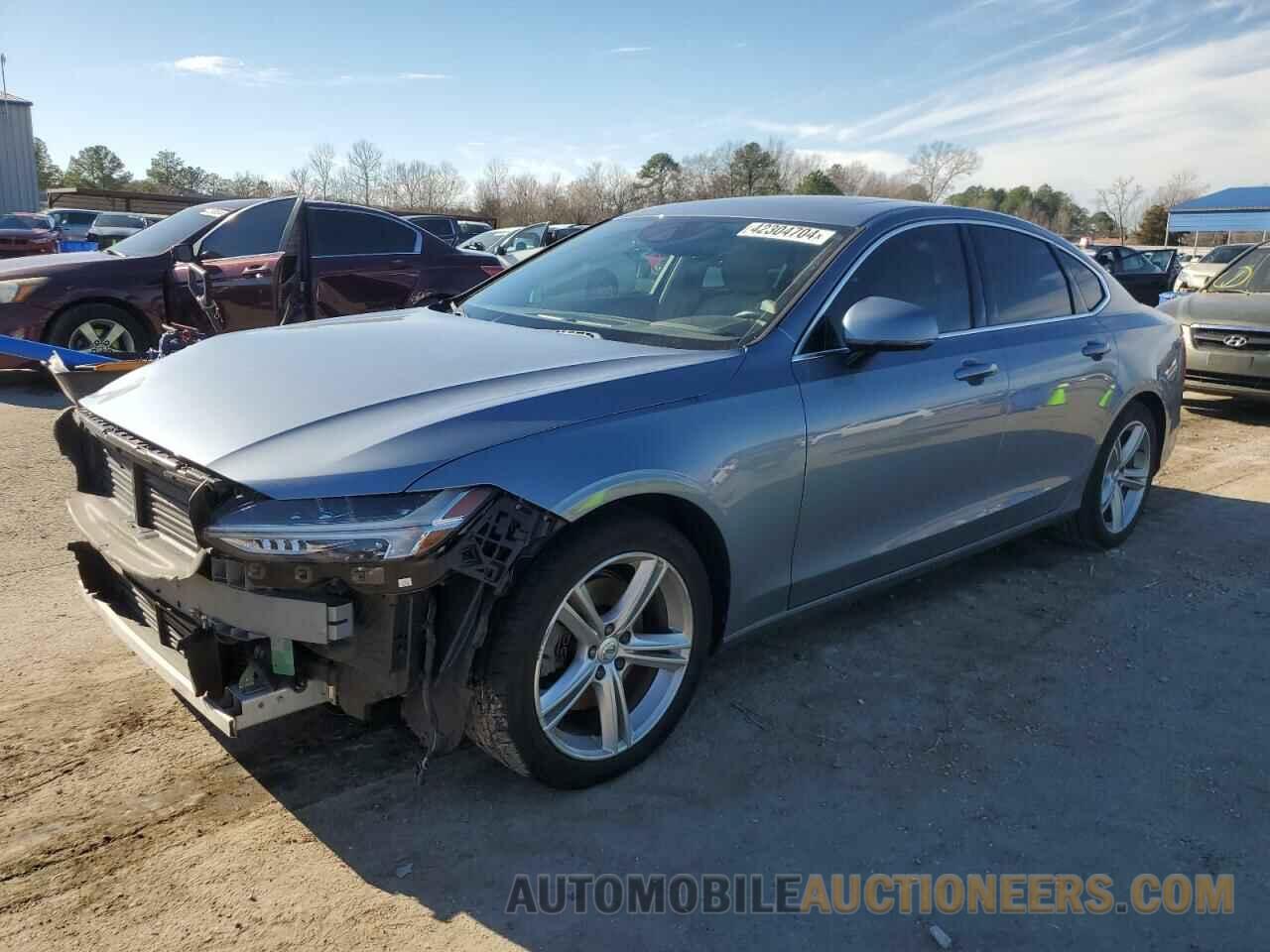 YV1102AK1H1006650 VOLVO S90 2017