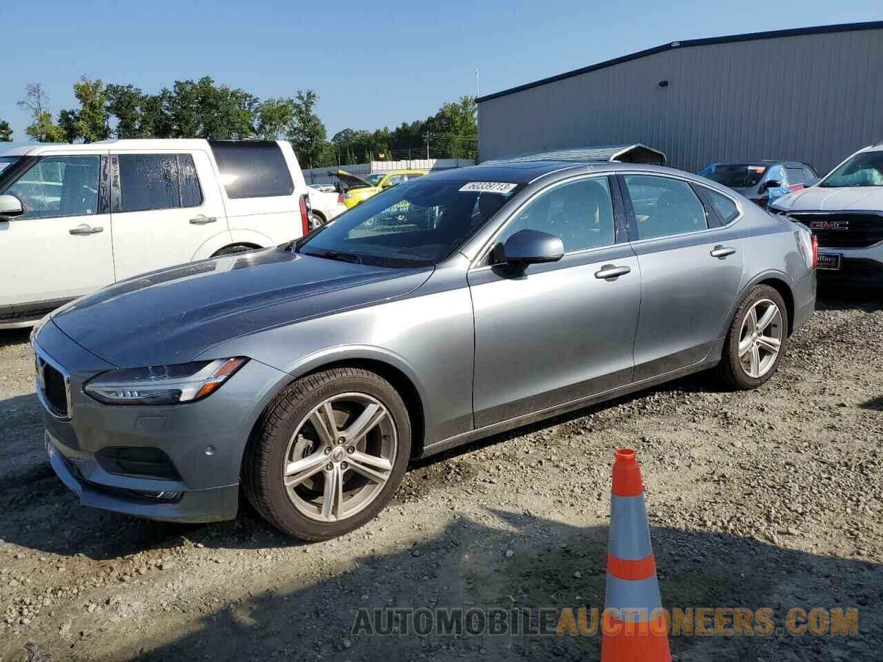 YV1102AK2H1009184 VOLVO S90 2017