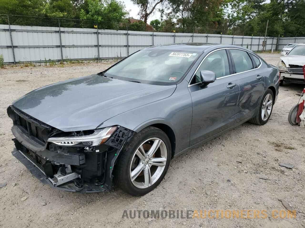 YV1102AK4H1014337 VOLVO S90 2017