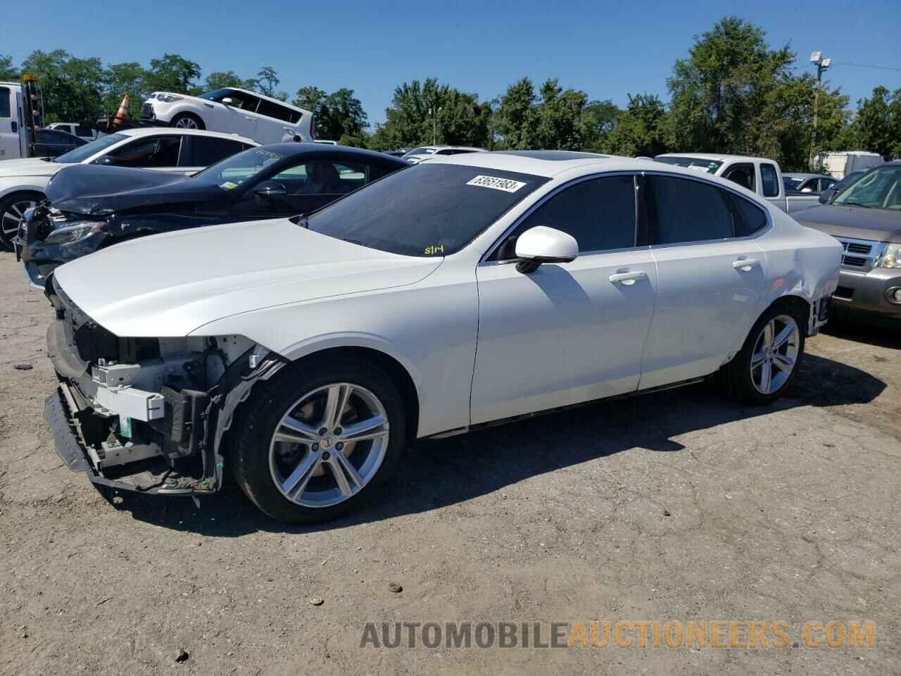 YV1102AK5H1006988 VOLVO S90 2017