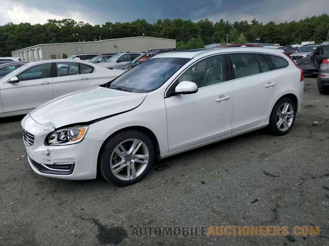 YV126MEB9F1190239 VOLVO V60 2015