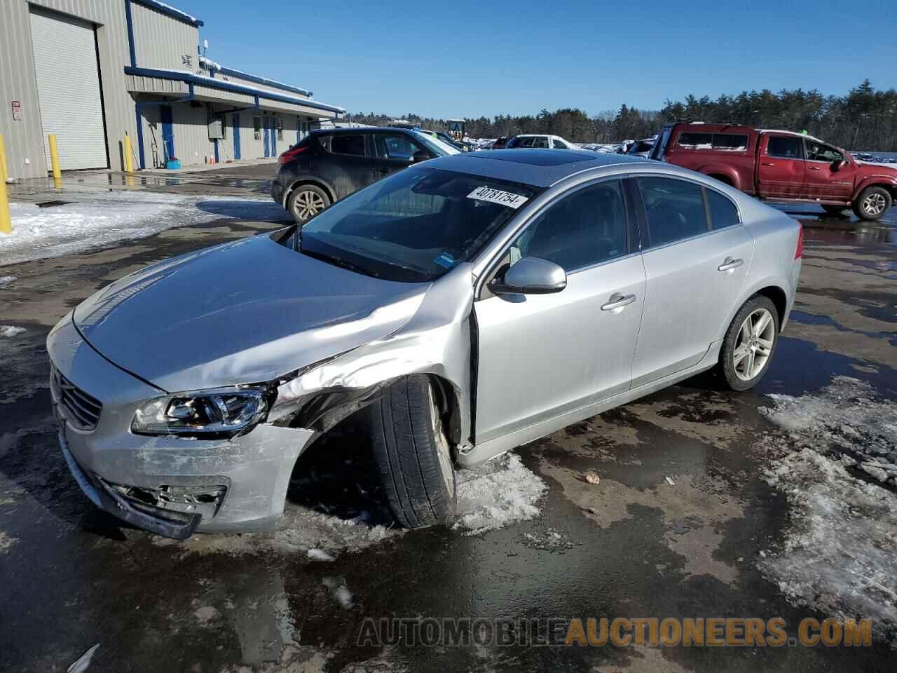 YV126MFB1F1314471 VOLVO S60 2015