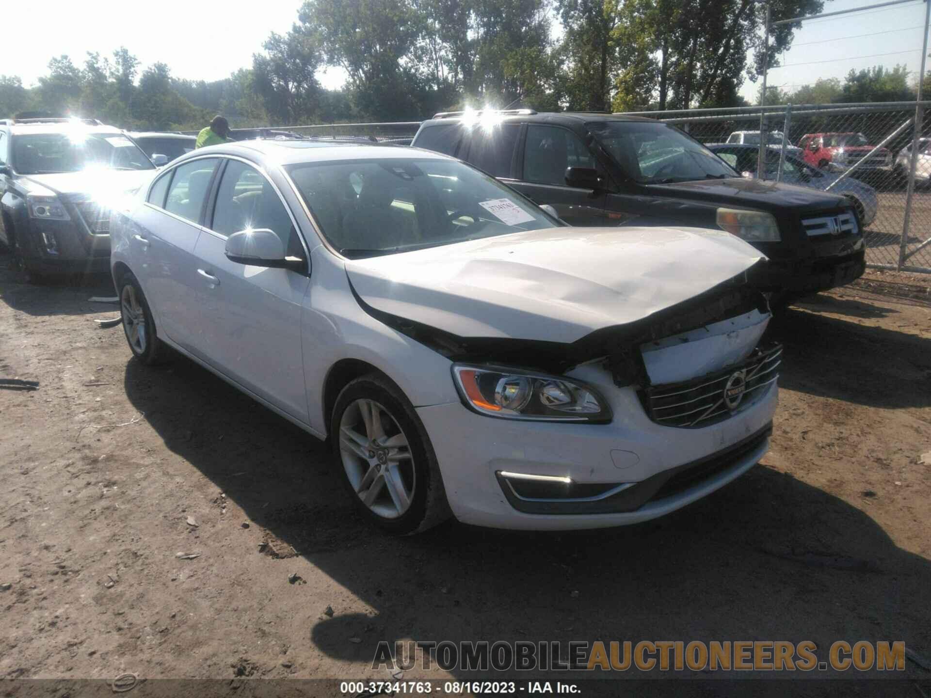 YV126MFB6F1305863 VOLVO S60 2015