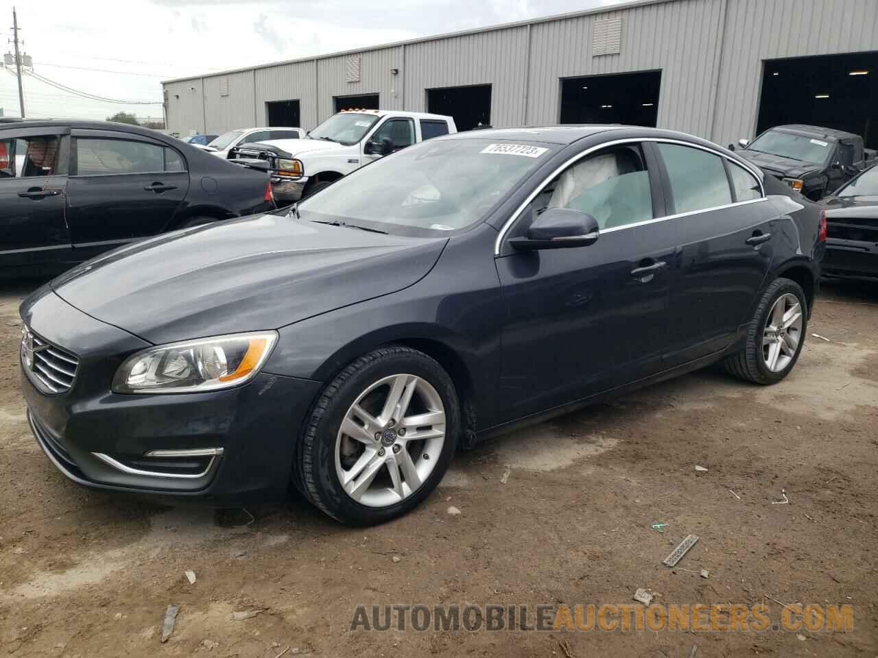 YV126MFBXF1308068 VOLVO S60 2015