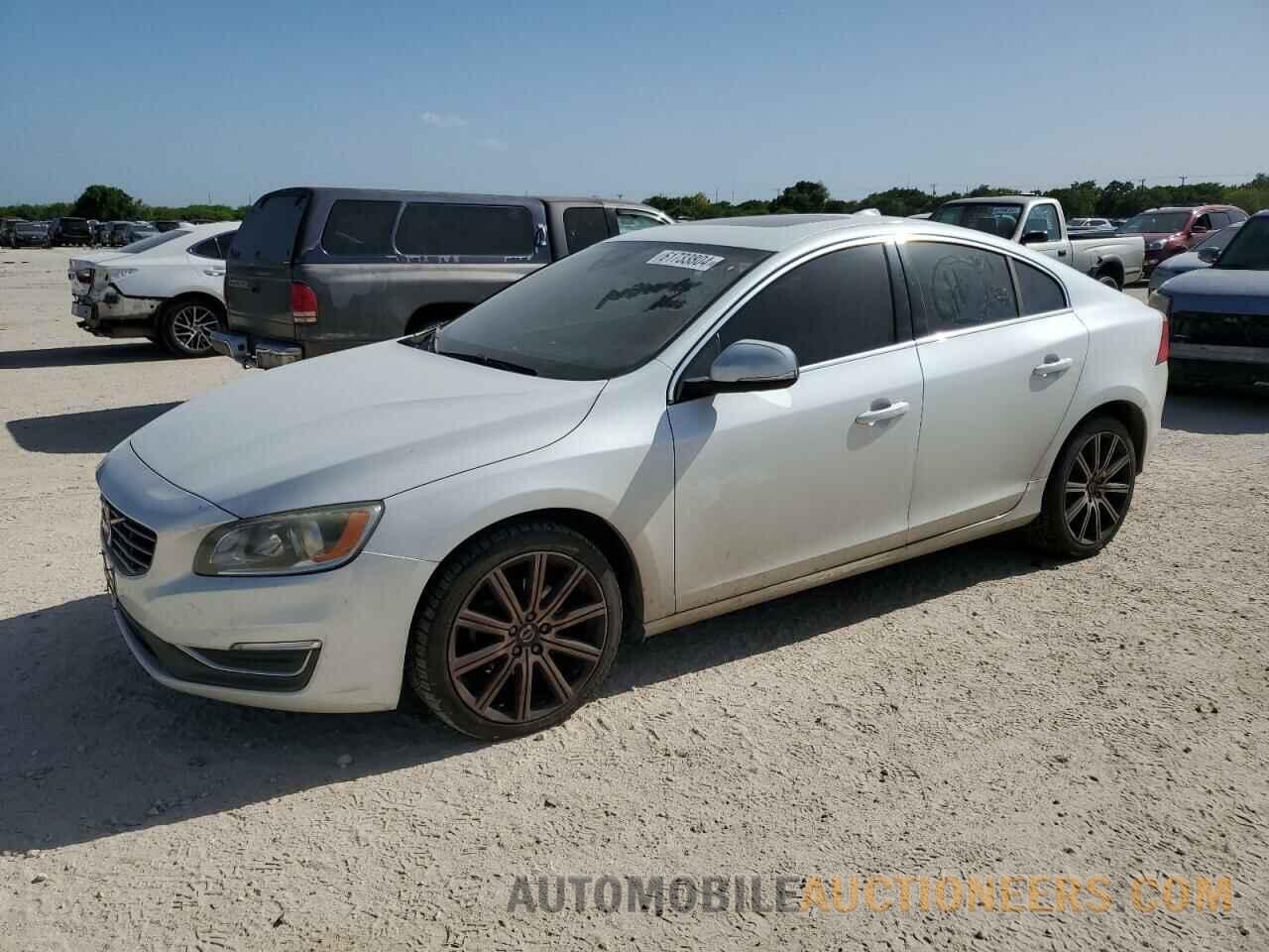 YV126MFC6F2301184 VOLVO S60 2015