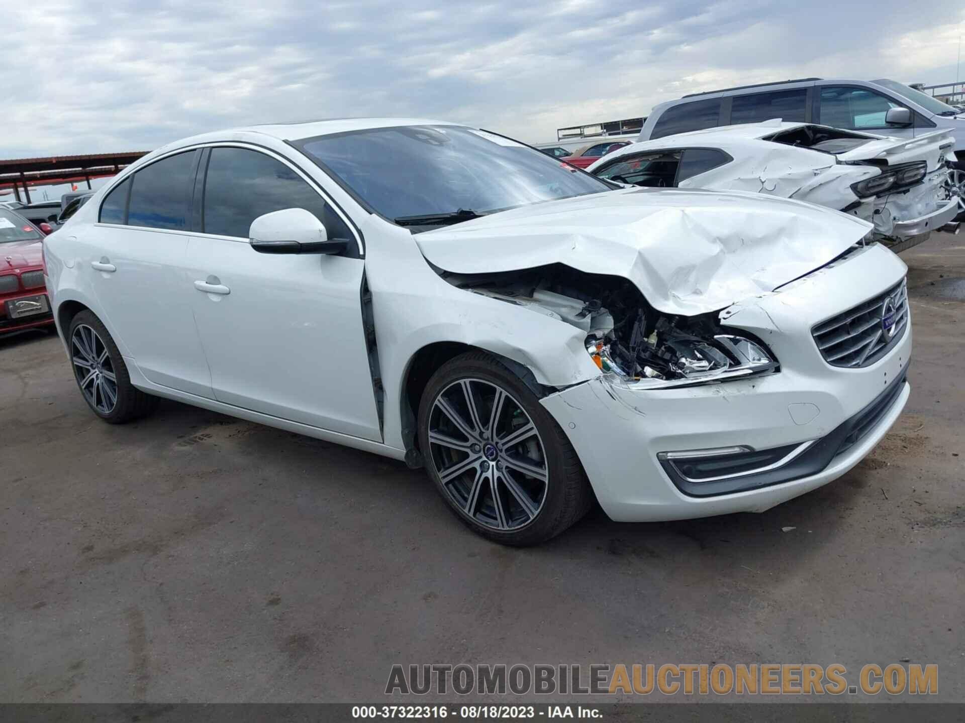 YV126MFD7F1304769 VOLVO S60 2015