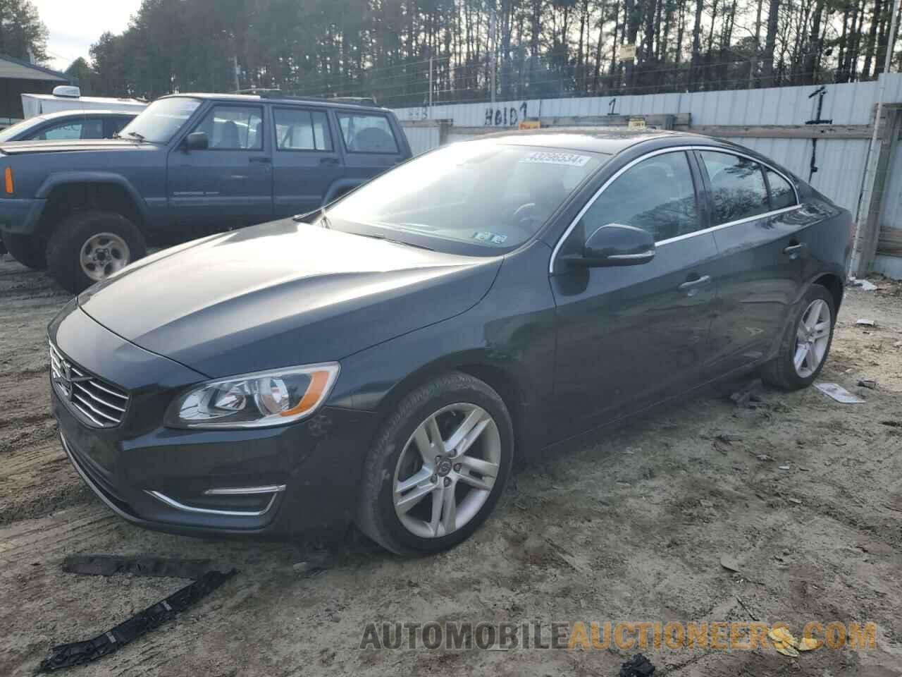 YV126MFDXF1314499 VOLVO S60 2015