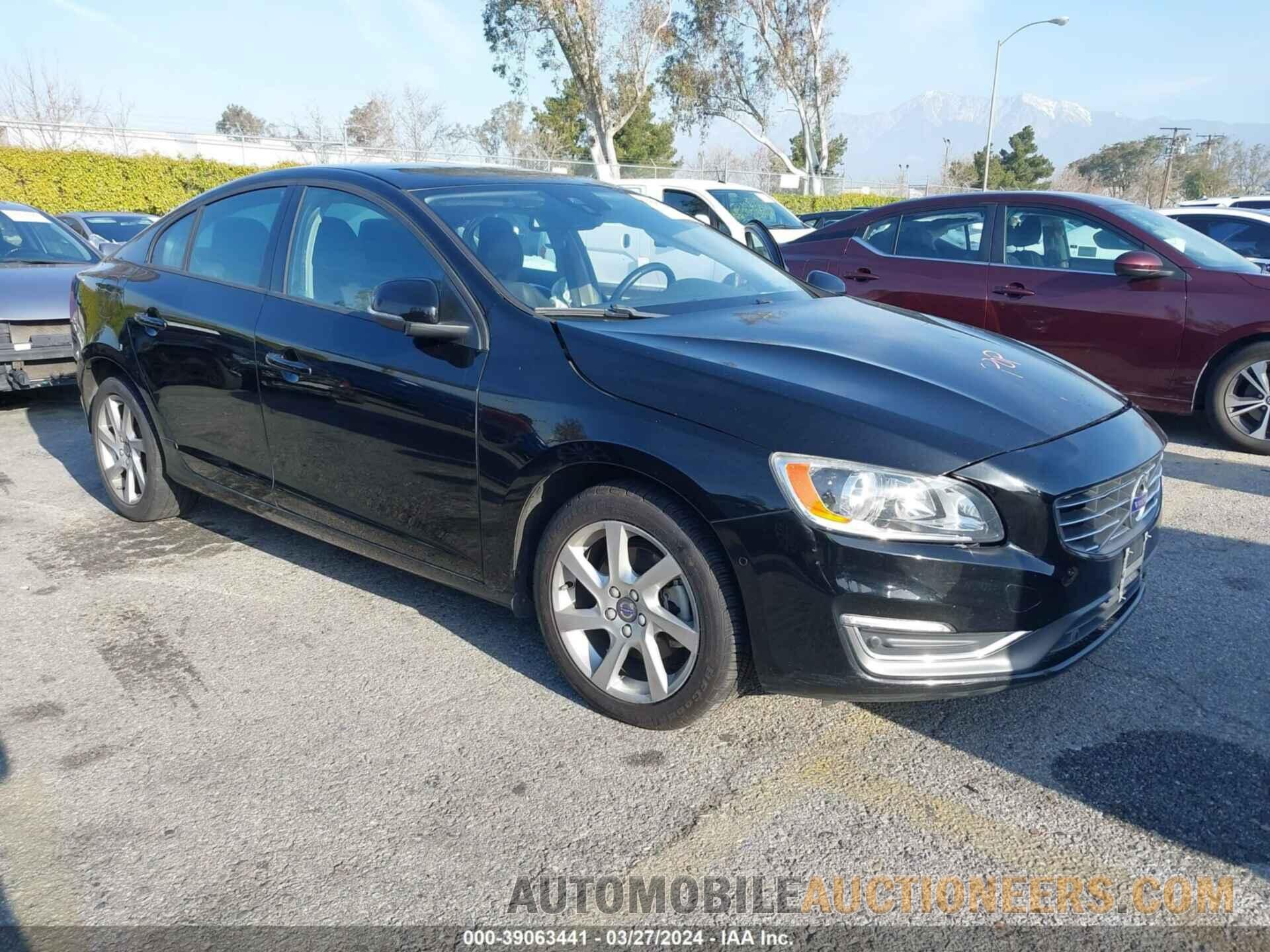 YV126MFJ7F2361280 VOLVO S60 2015