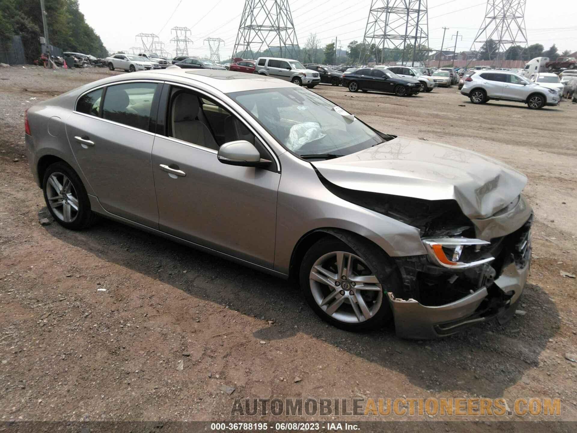 YV126MFK0F1353732 VOLVO S60 2015