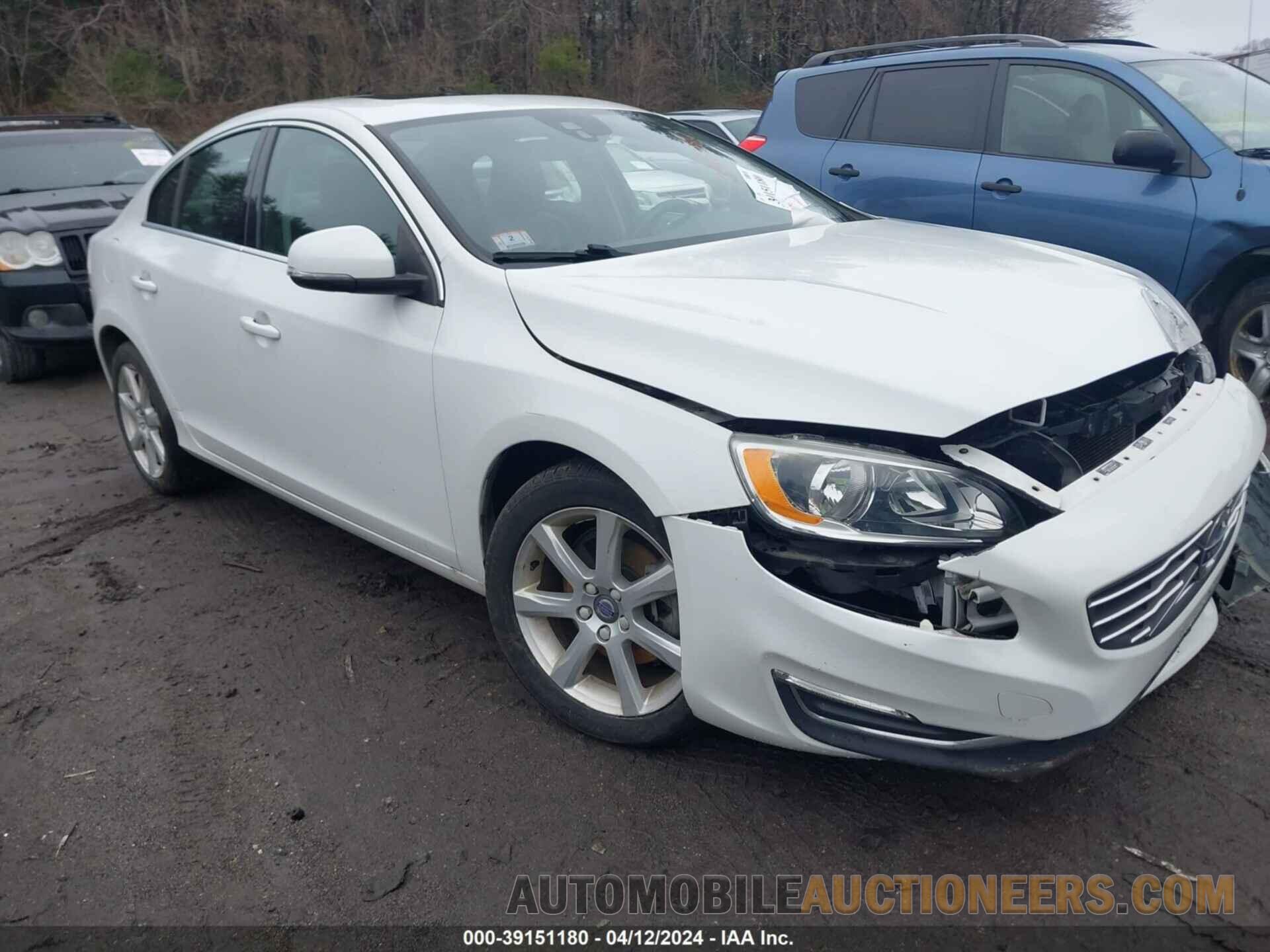 YV126MFK0G2390467 VOLVO S60 2016