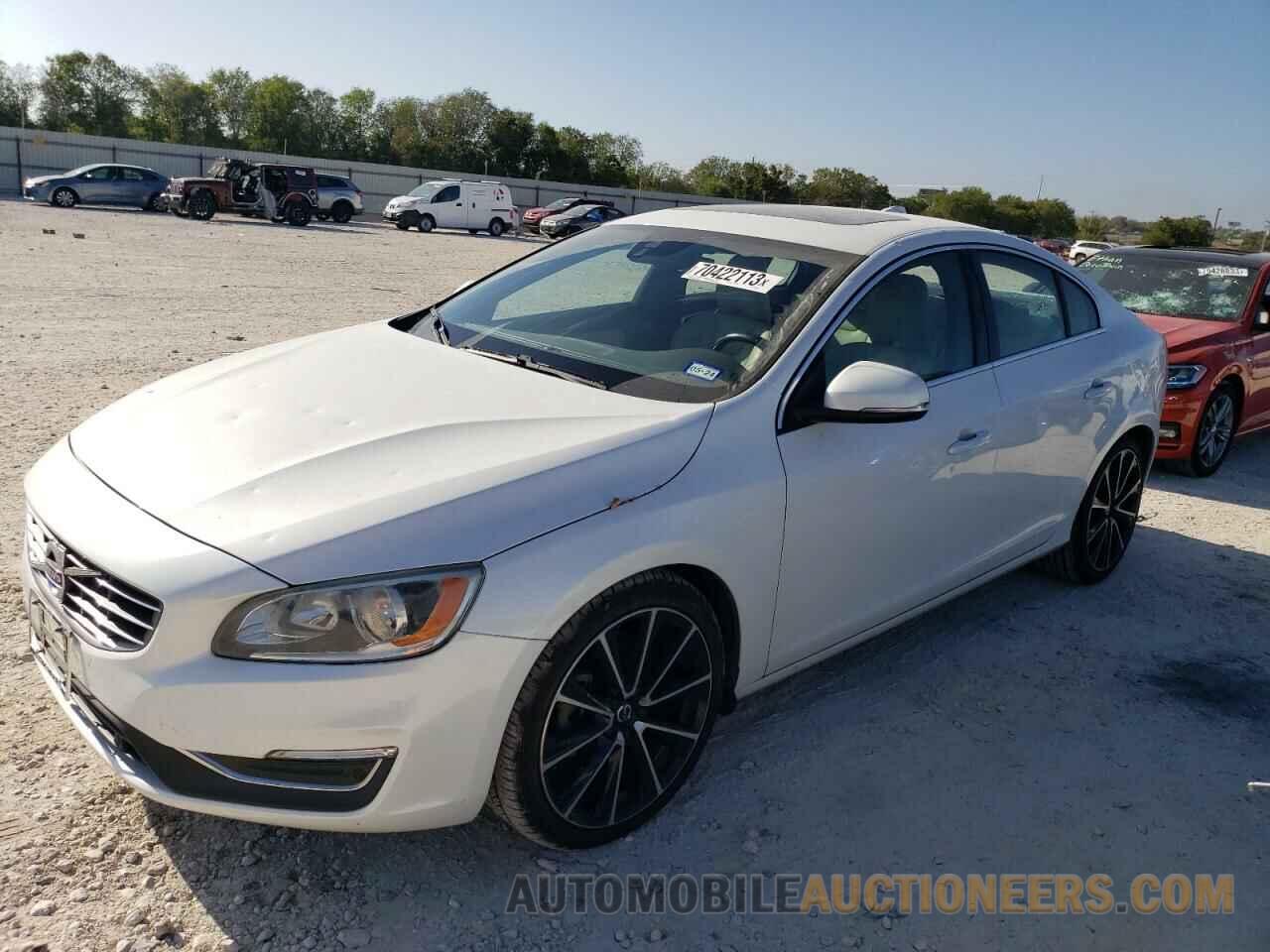 YV126MFK0G2392154 VOLVO S60 2016