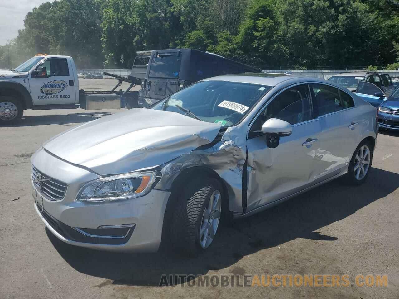 YV126MFK2G1400325 VOLVO S60 2016