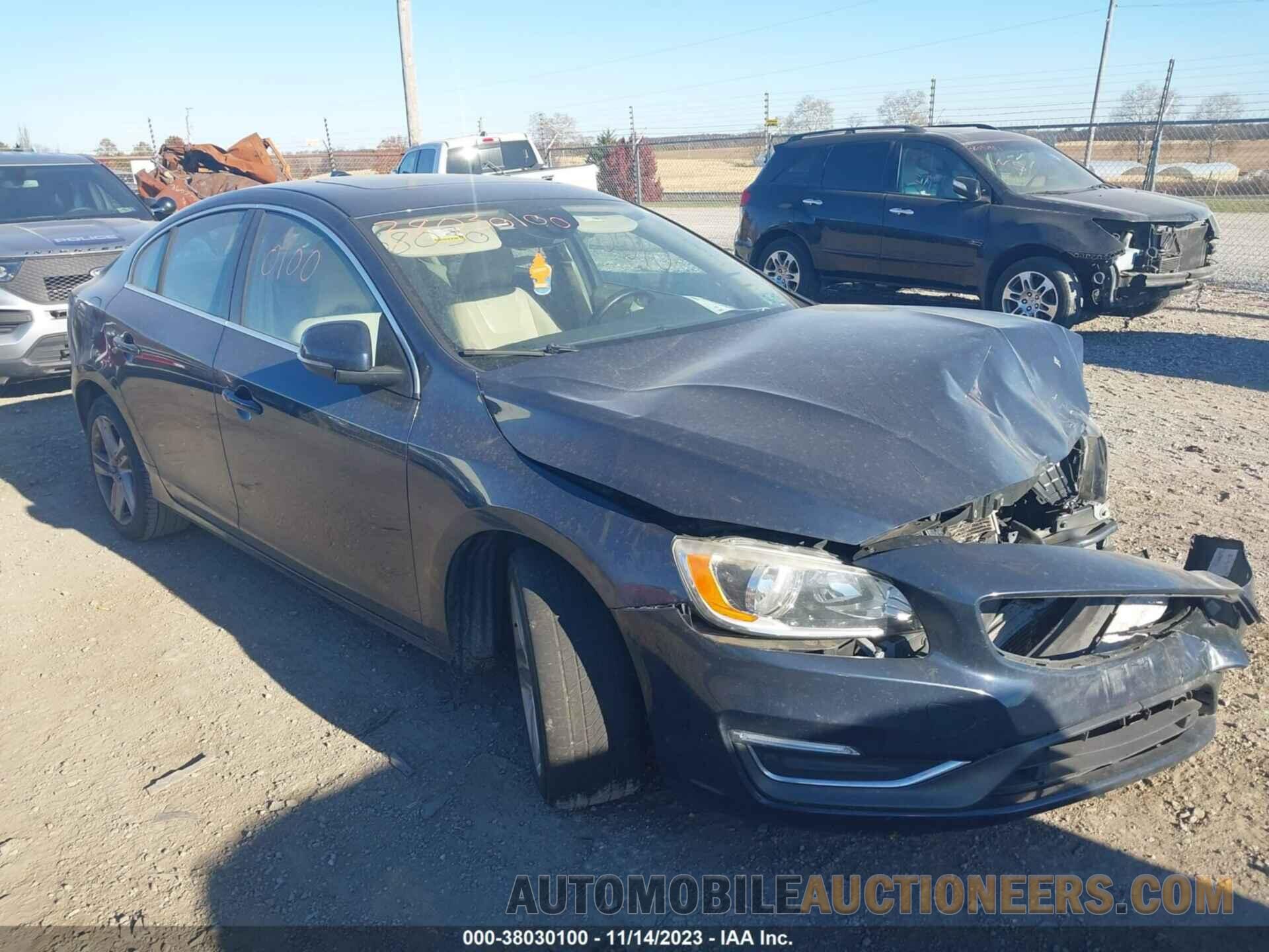 YV126MFK3F2356019 VOLVO S60 2015