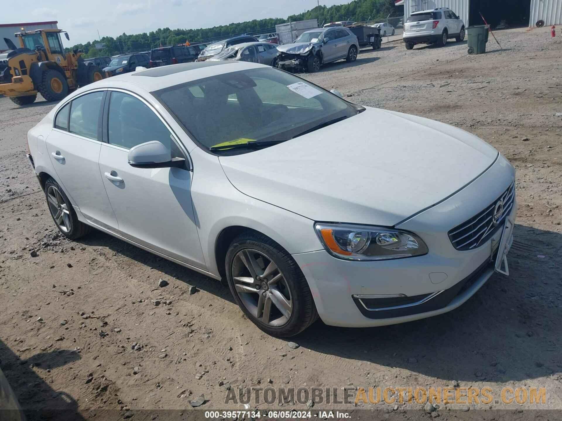 YV126MFK3F2366520 VOLVO S60 2015