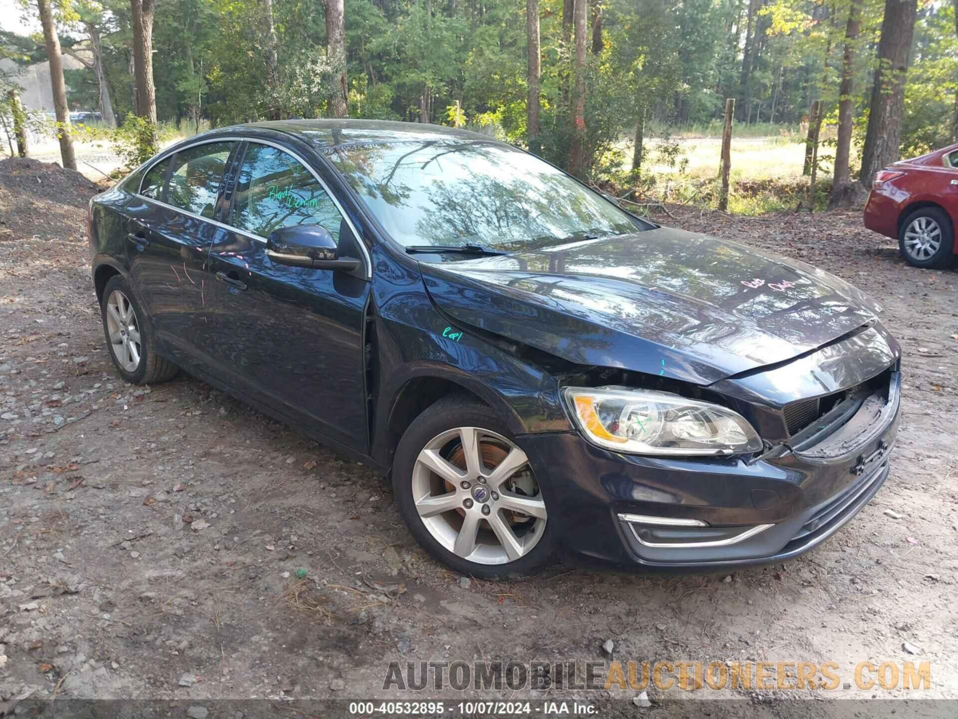 YV126MFK3G2414115 VOLVO S60 2016