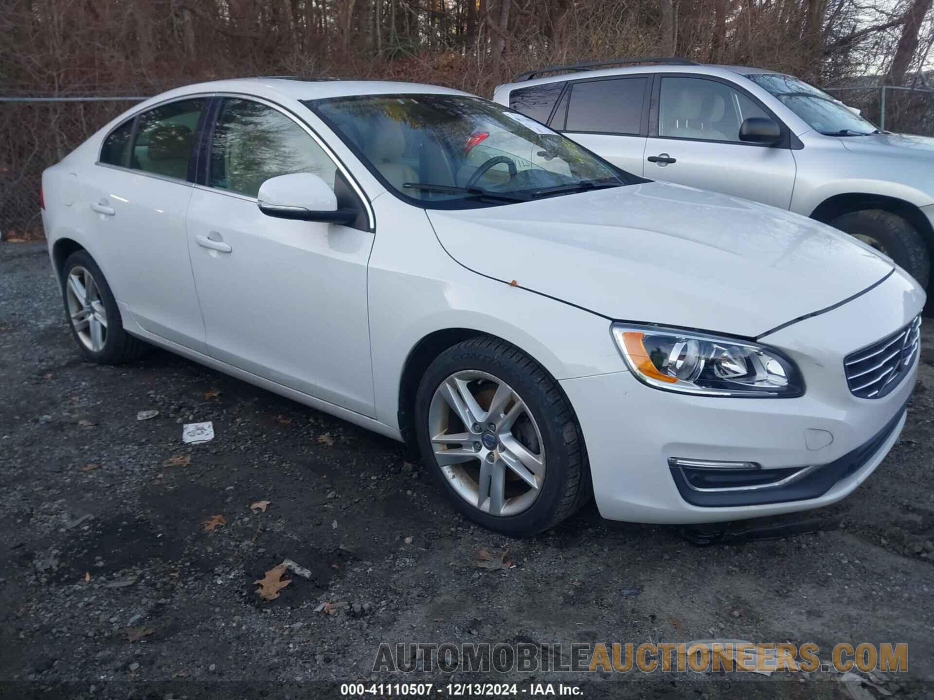 YV126MFK4F1348663 VOLVO S60 2015