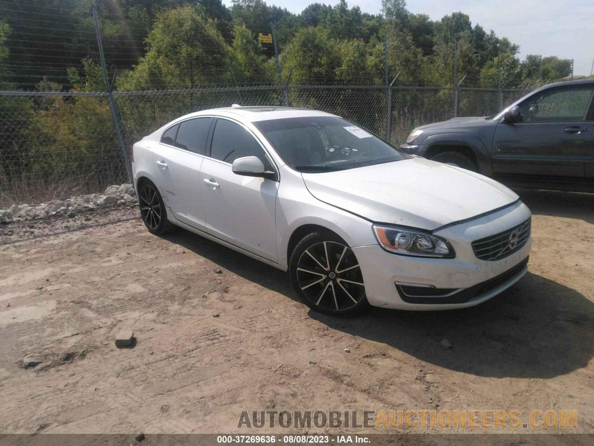 YV126MFK4G2400241 VOLVO S60 2016