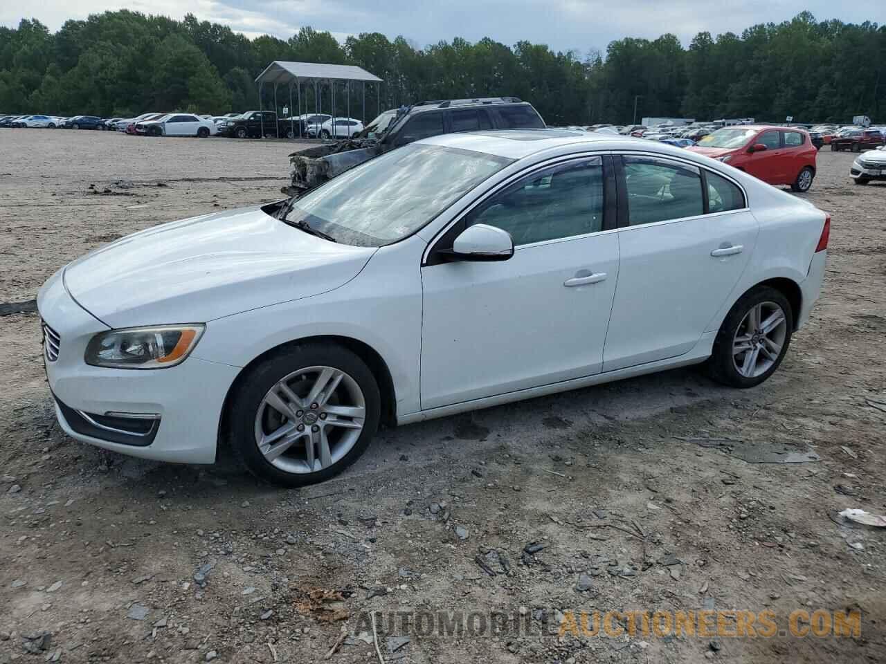 YV126MFK6F1342198 VOLVO S60 2015