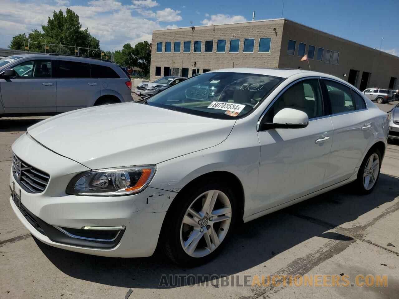 YV126MFK7F1355638 VOLVO S60 2015