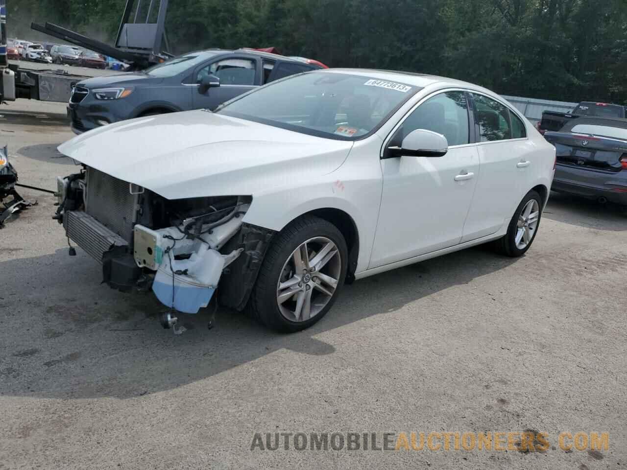 YV126MFK7F1361049 VOLVO S60 2015