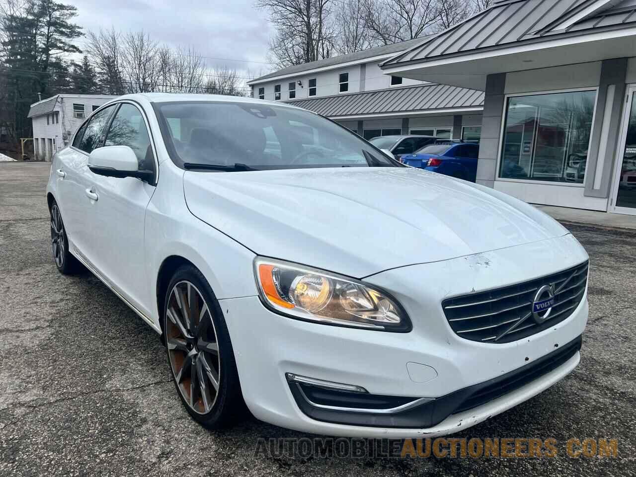 YV126MFK8F1336953 VOLVO S60 2015