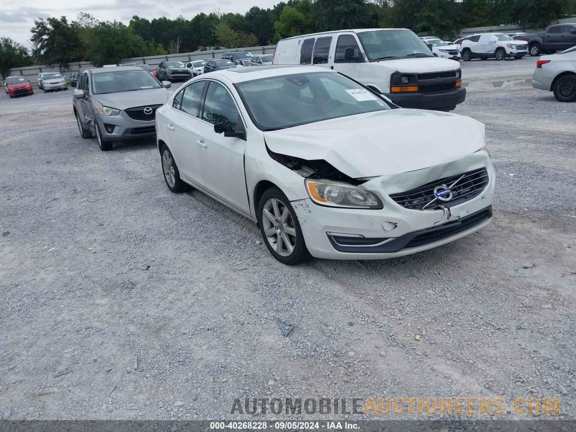 YV126MFK8G2390975 VOLVO S60 2016