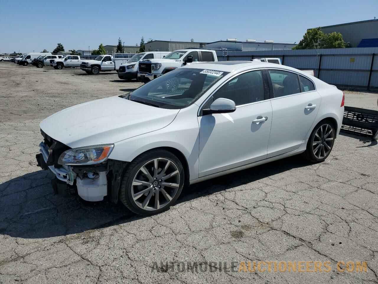 YV126MFK9F1340431 VOLVO S60 2015