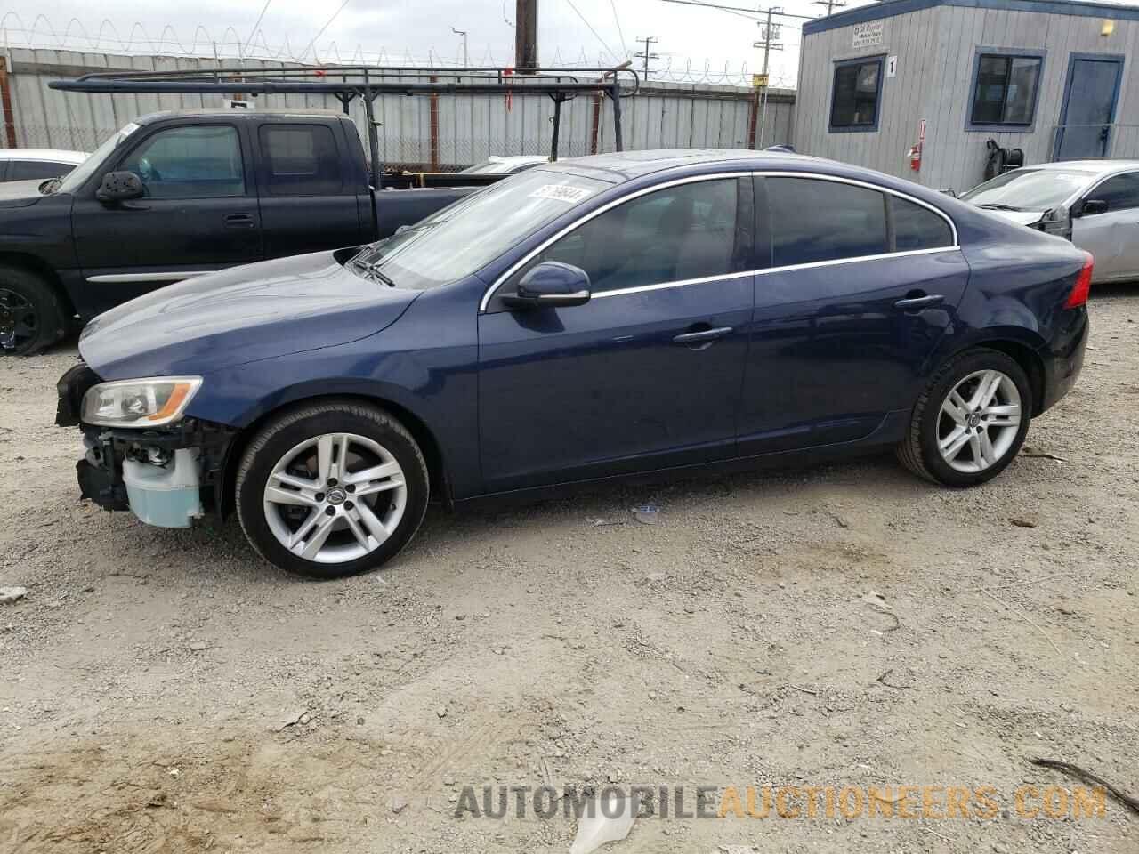 YV126MFKXF2354400 VOLVO S60 2015