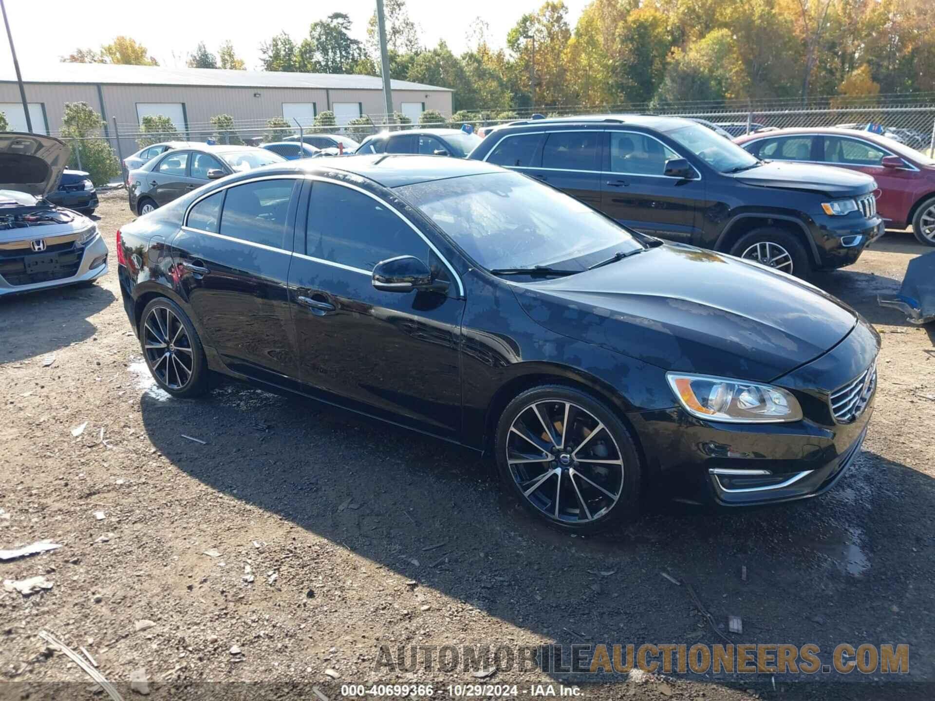 YV126MFKXG2391397 VOLVO S60 2016