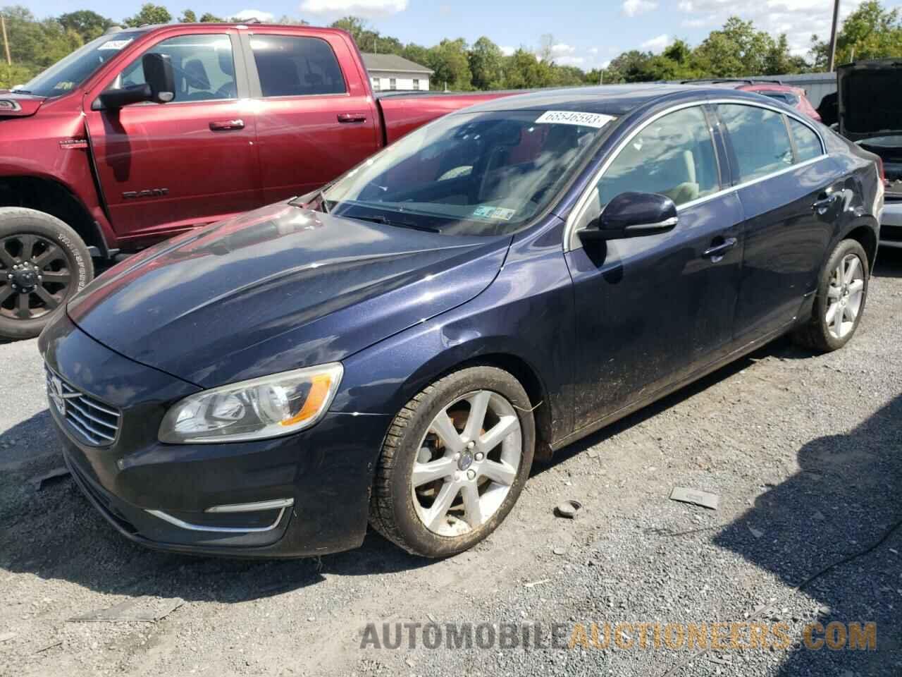 YV126MFKXG2411504 VOLVO S60 2016