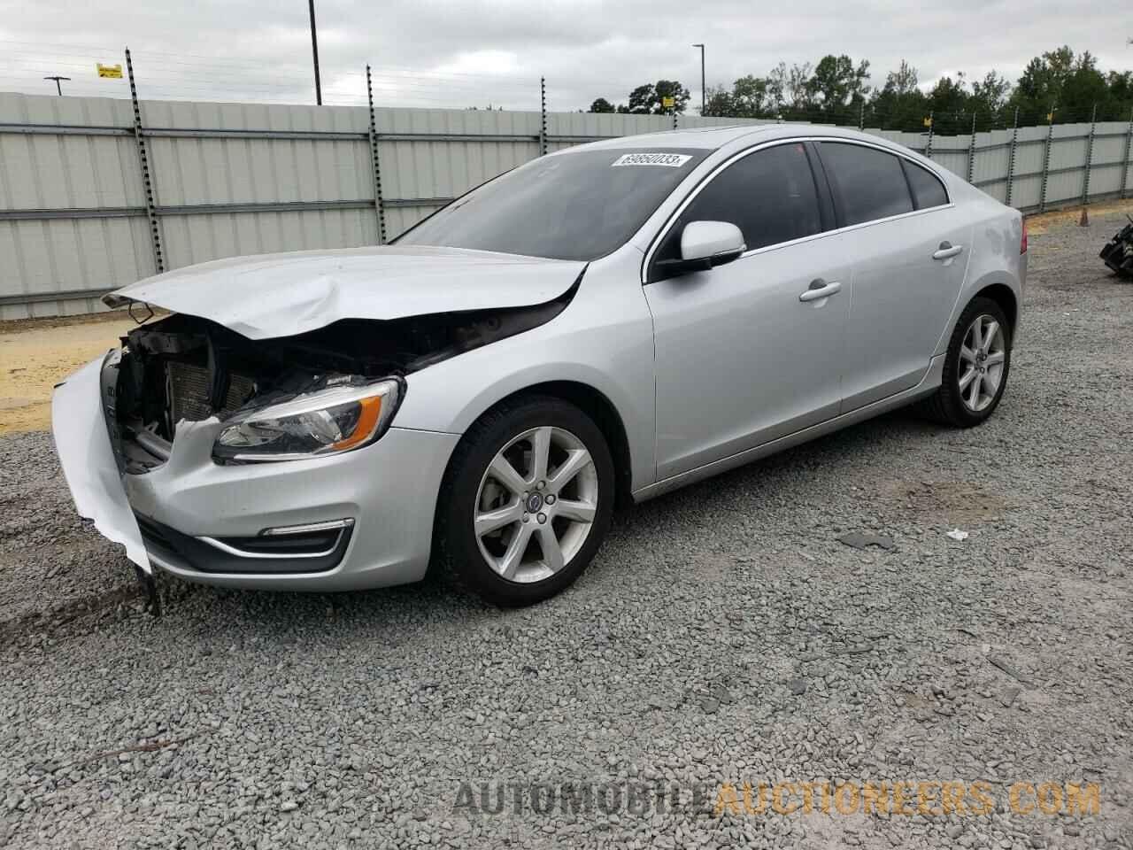 YV126MFKXG2413625 VOLVO S60 2016