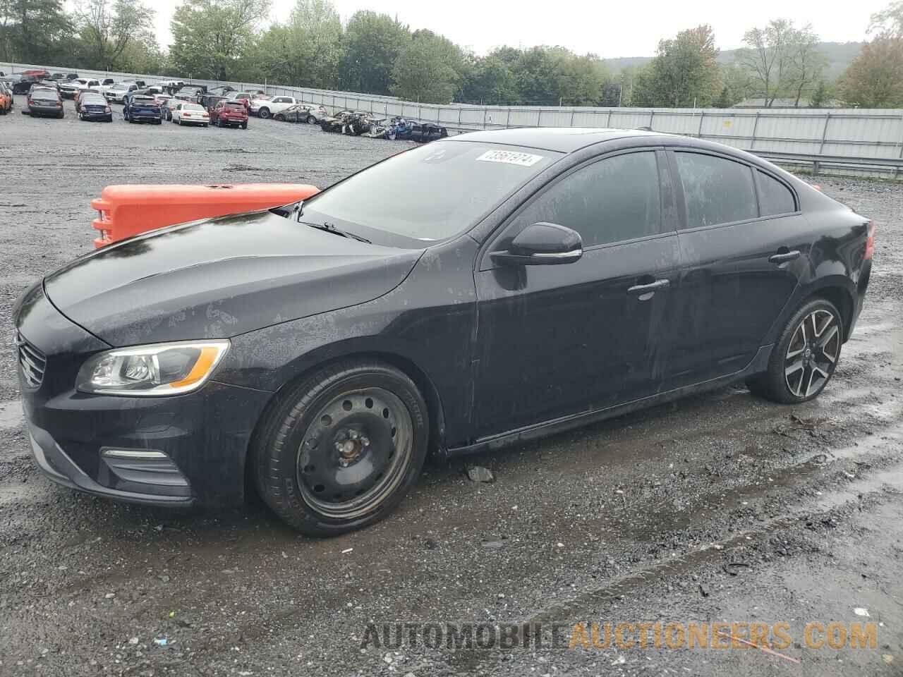 YV126MFL0H2424935 VOLVO S60 2017