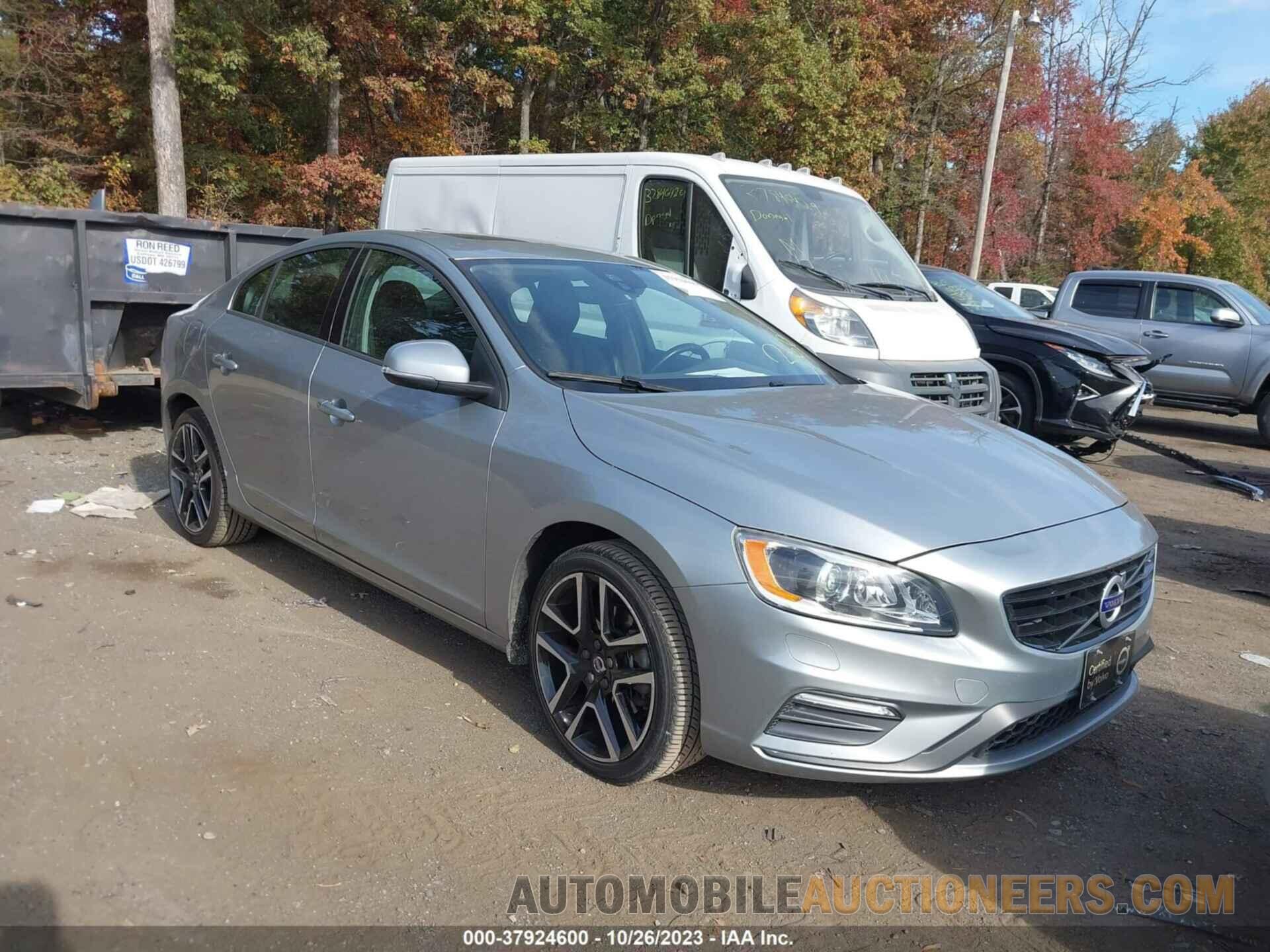 YV126MFL0H2437541 VOLVO S60 2017