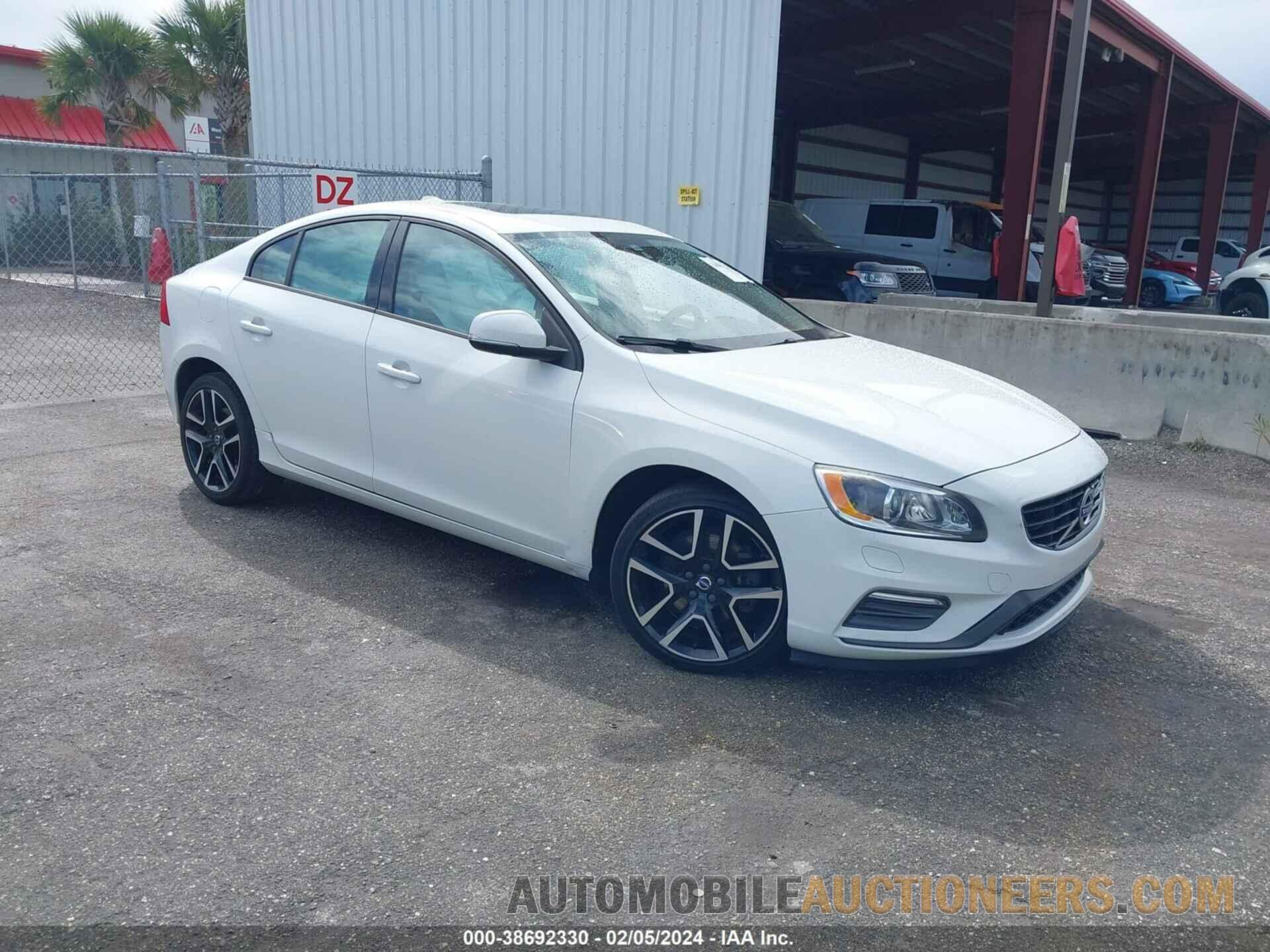 YV126MFL0J2466950 VOLVO S60 2018