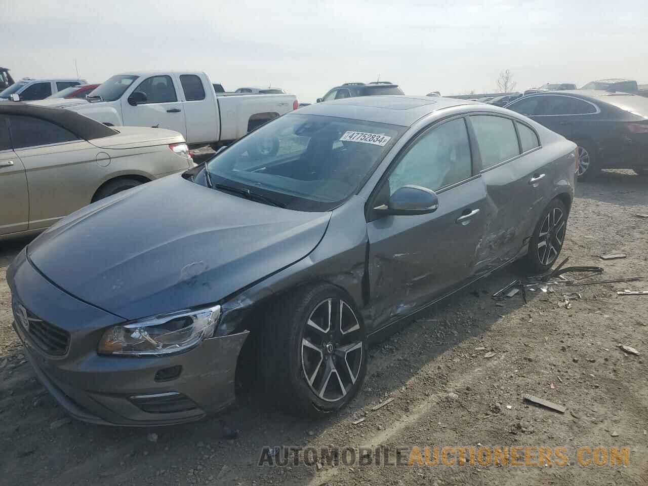 YV126MFL1H2420389 VOLVO S60 2017