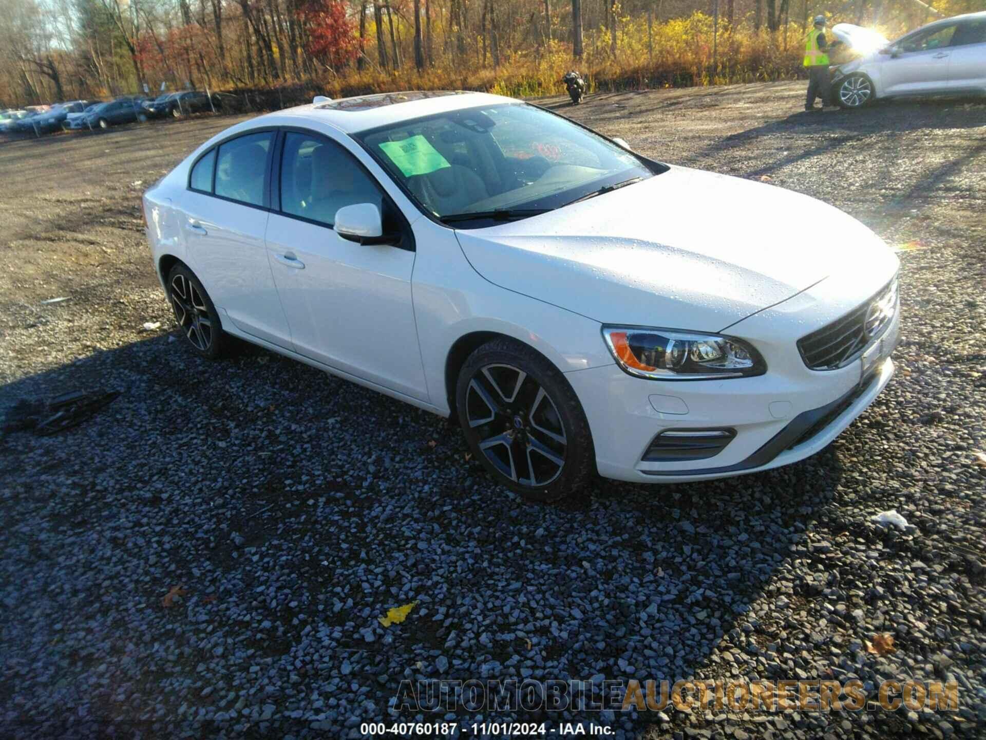 YV126MFL1H2437449 VOLVO S60 2017