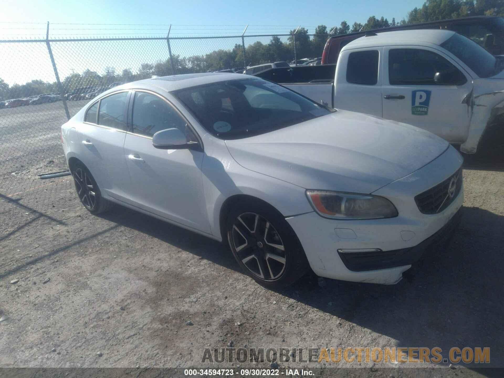 YV126MFL2H2420952 VOLVO S60 2017