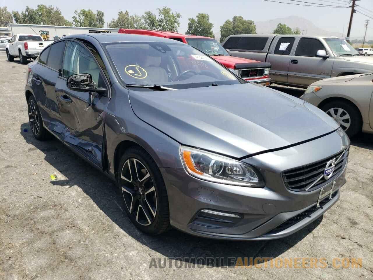 YV126MFL3H2423228 VOLVO S60 2017