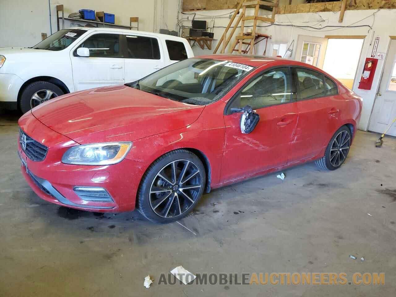 YV126MFL3J2456266 VOLVO S60 2018