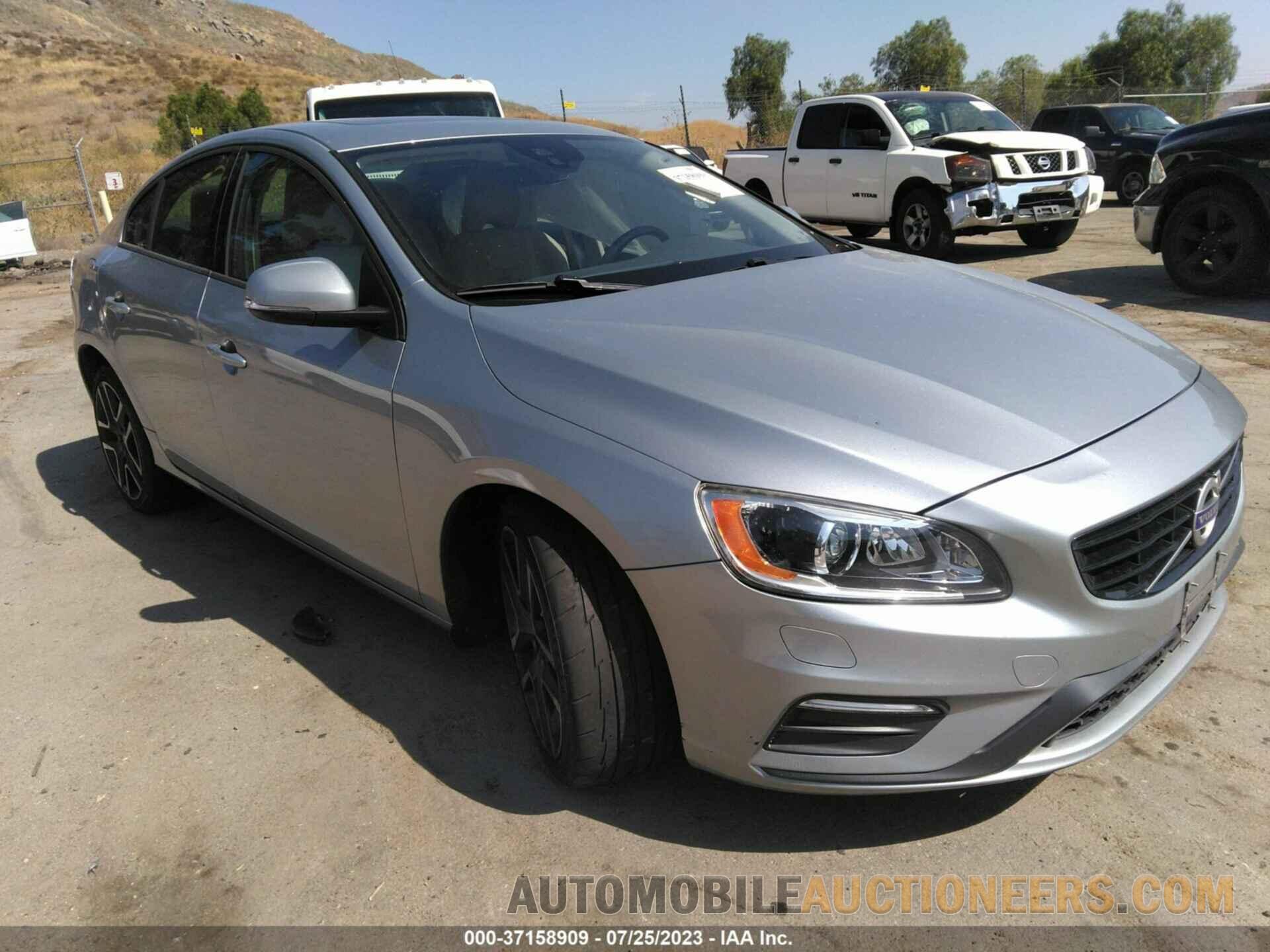 YV126MFL3J2465680 VOLVO S60 2018